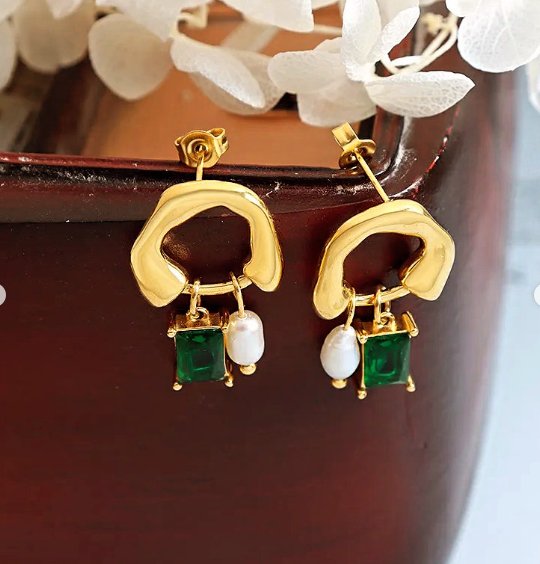 Gold Pearl and Emerald Drop Earrings