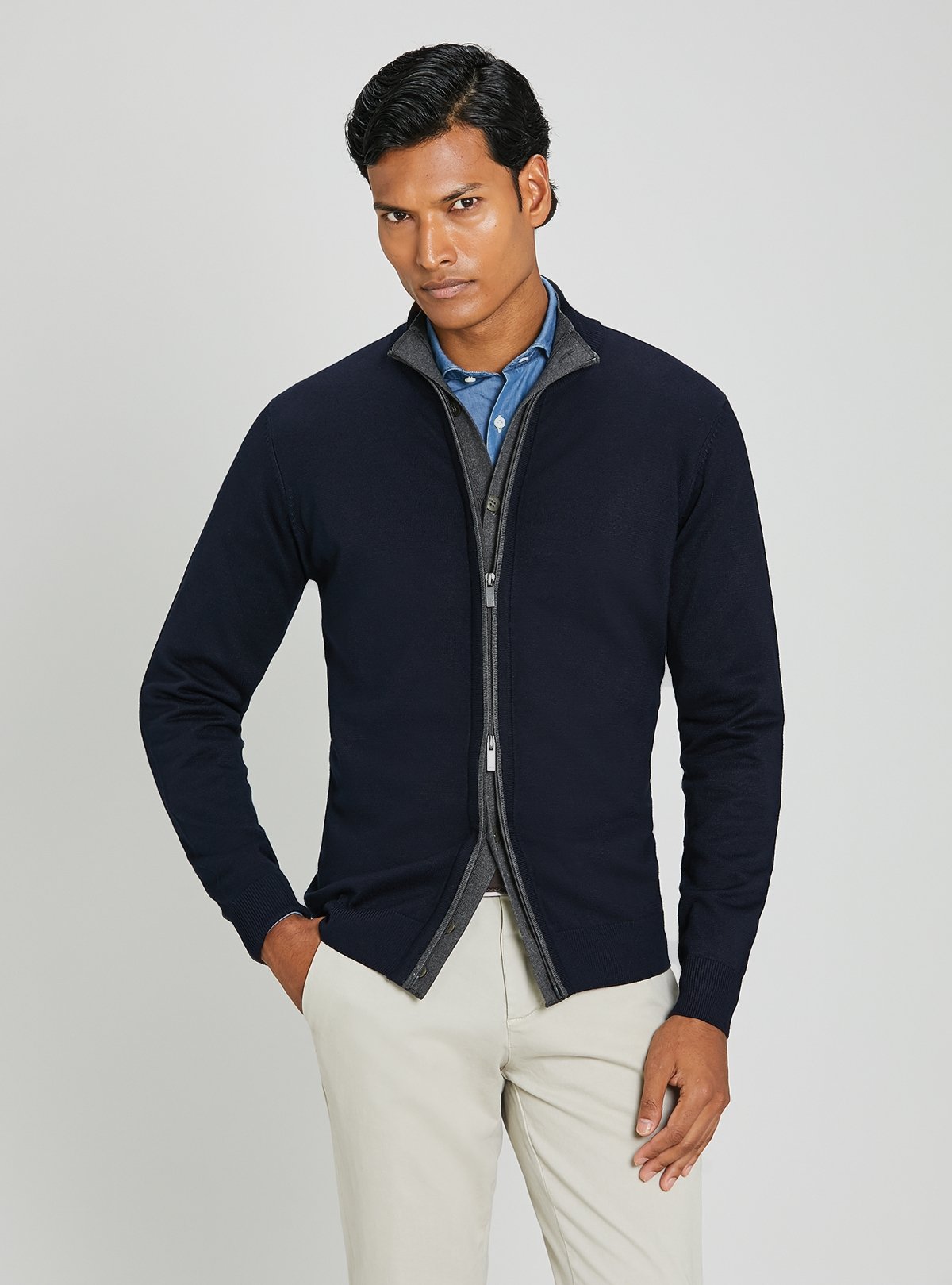 Cardigan with zip and buttons
