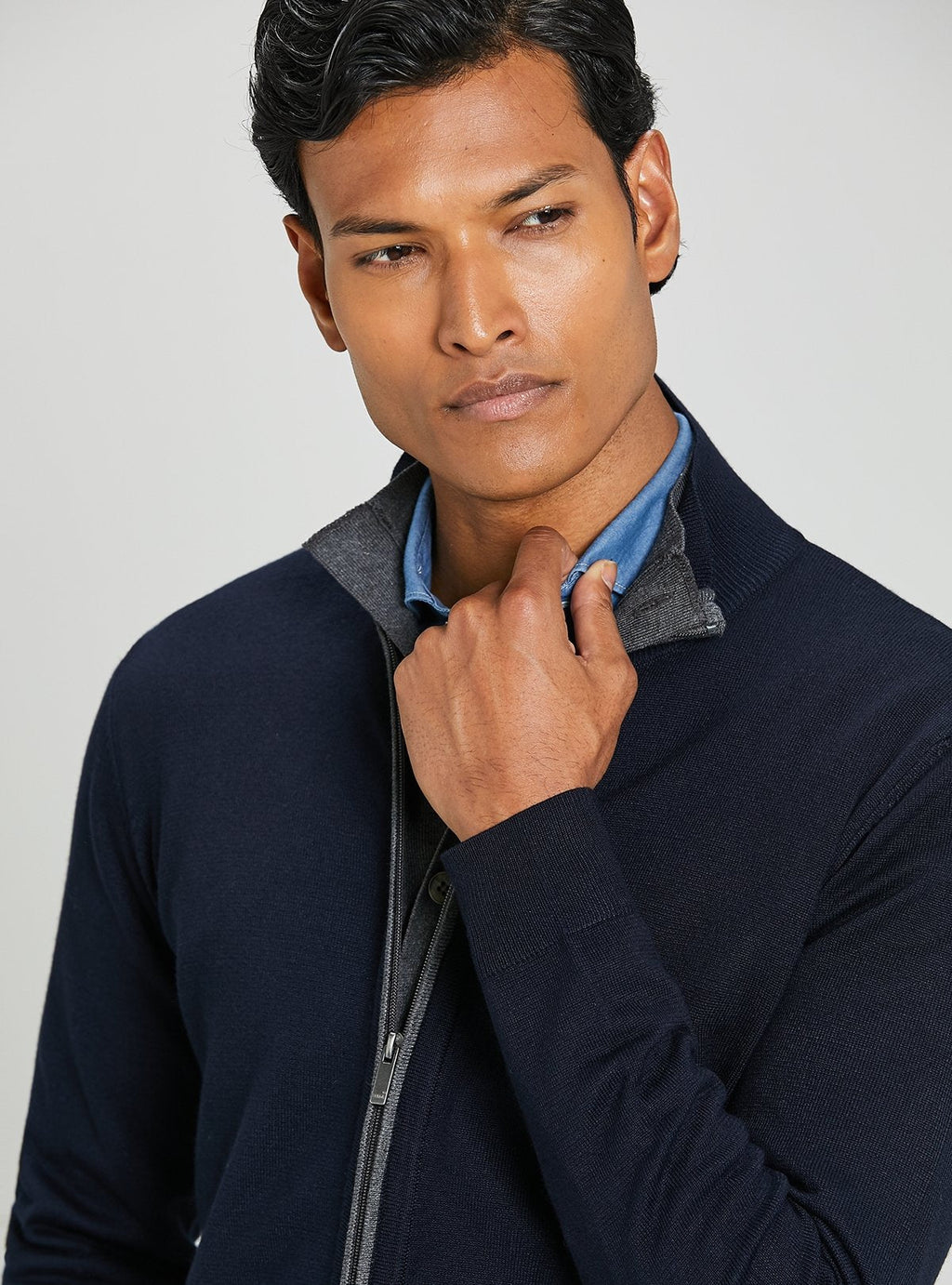 Cardigan with zip and buttons