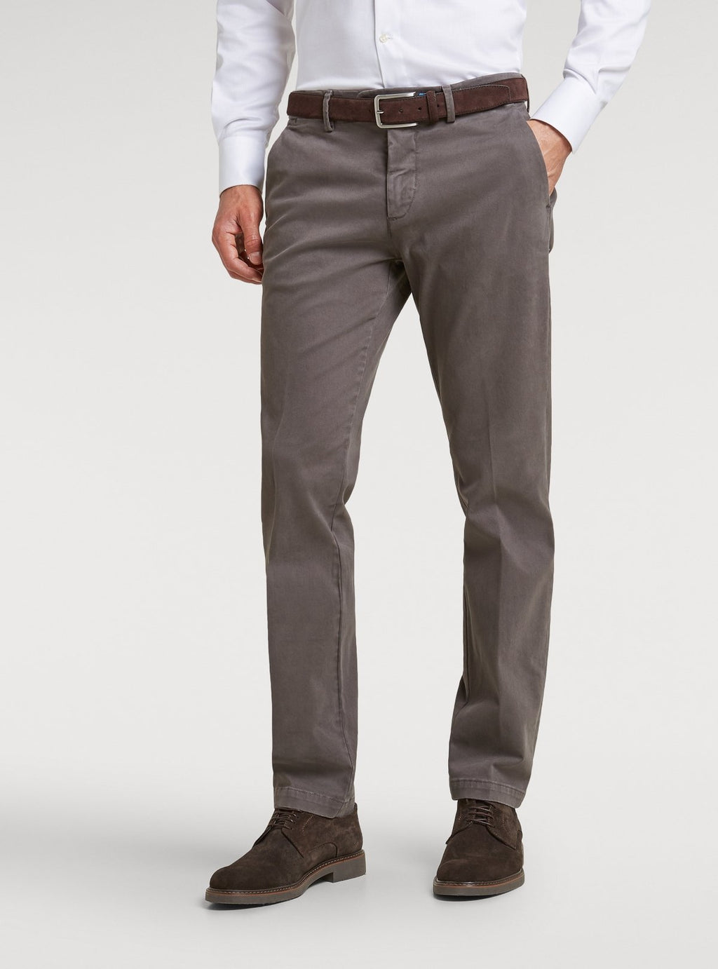 Cotton chinos with American pockets