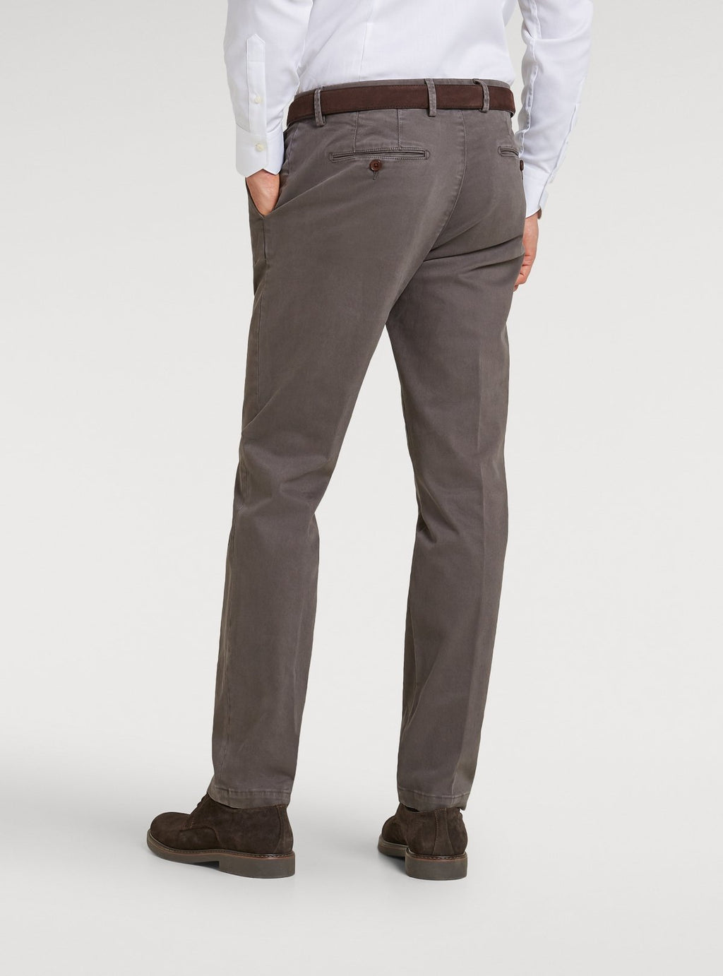 Cotton chinos with American pockets