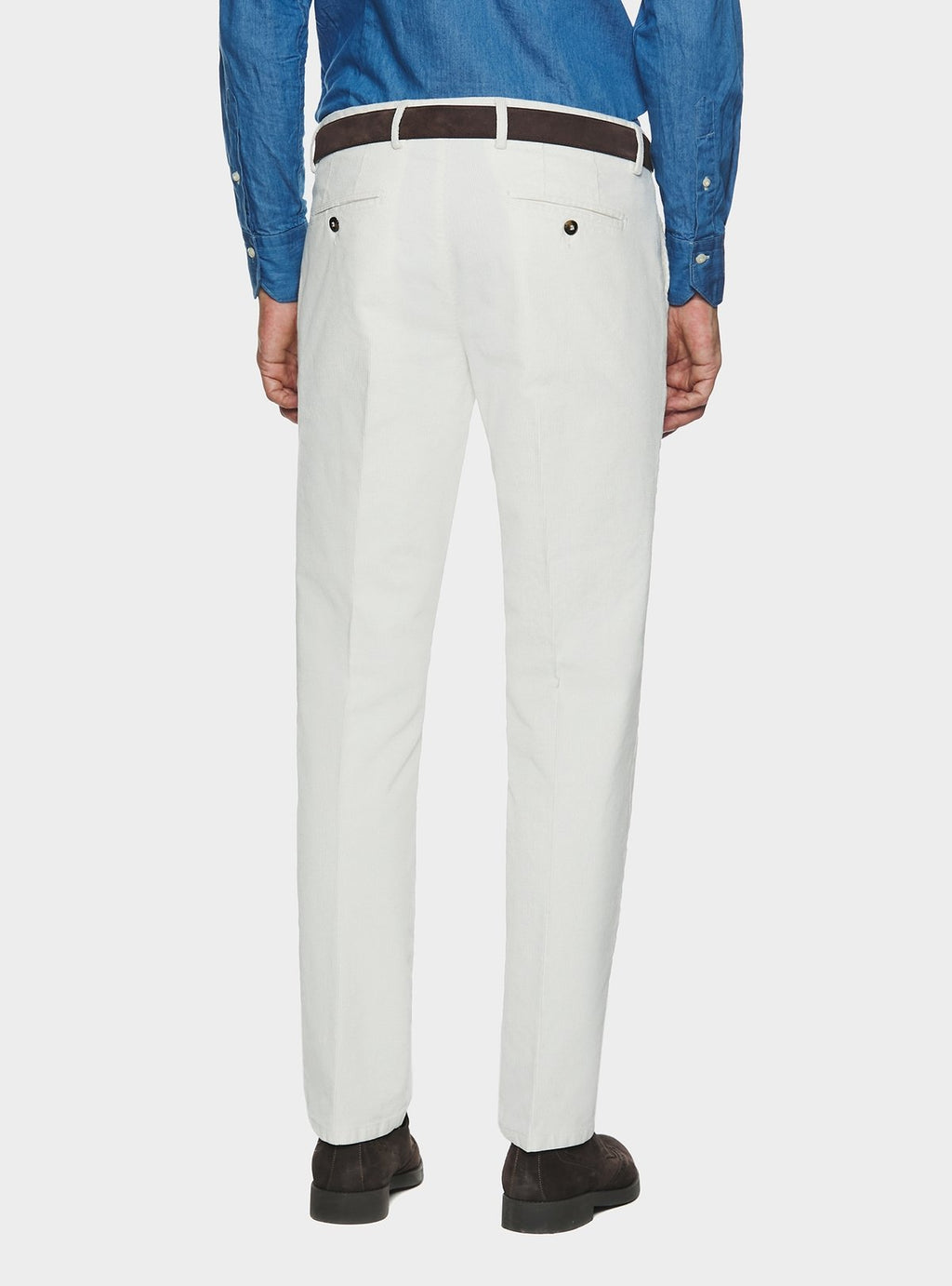 Chinos in interrupted-rib corduroy