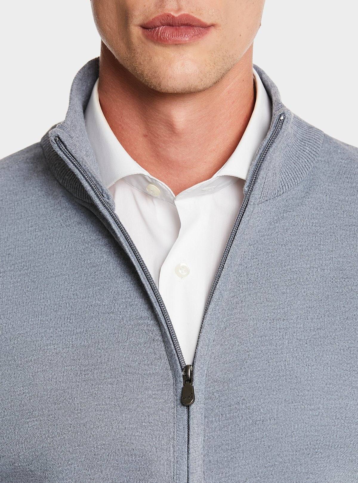 Solid-color zip cardigan