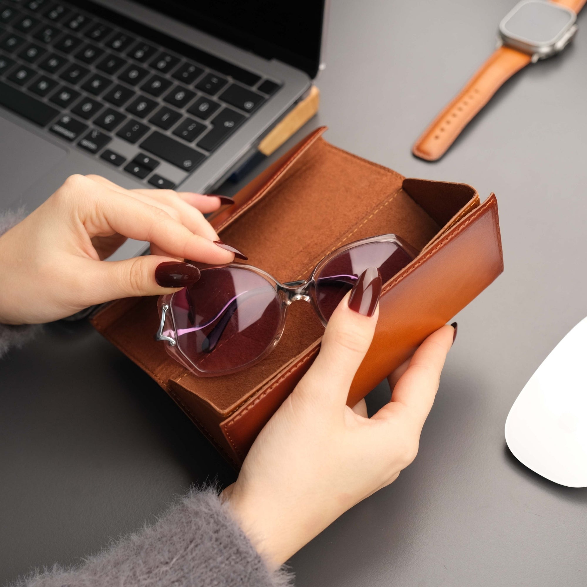 Triangle Leather Glasses Case - Vintage Eyewear Holder