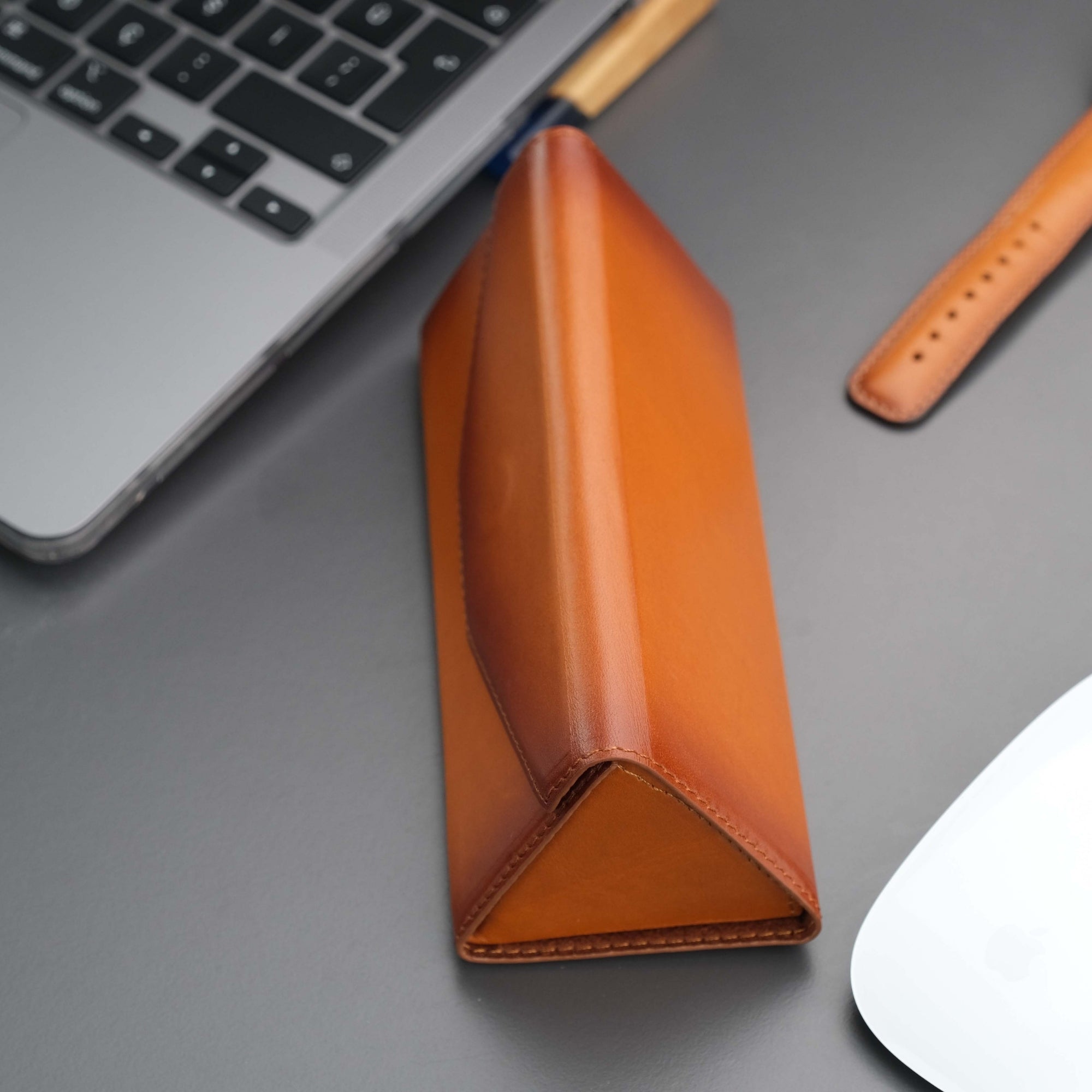 Triangle Leather Glasses Case - Vintage Eyewear Holder