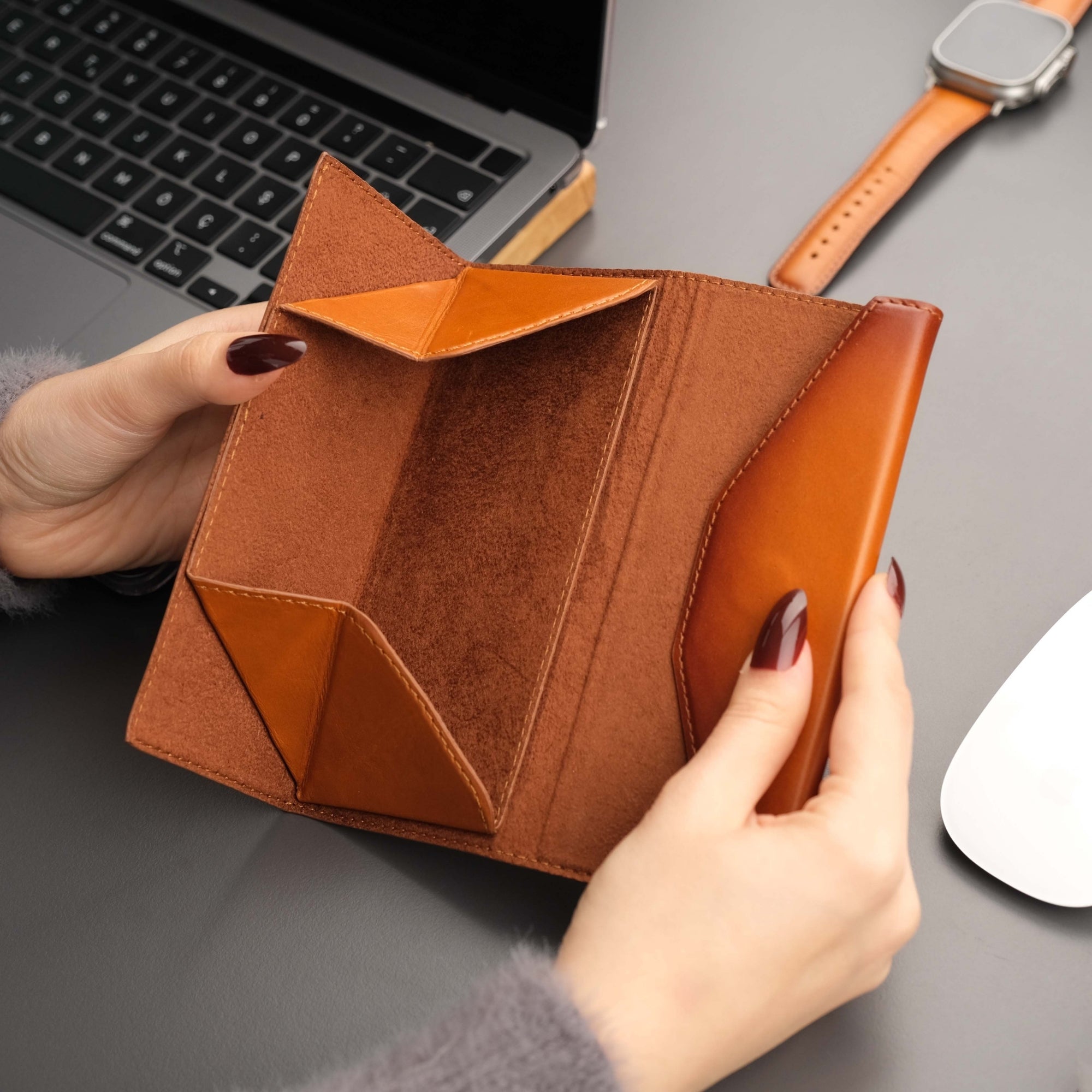 Triangle Leather Glasses Case - Vintage Eyewear Holder