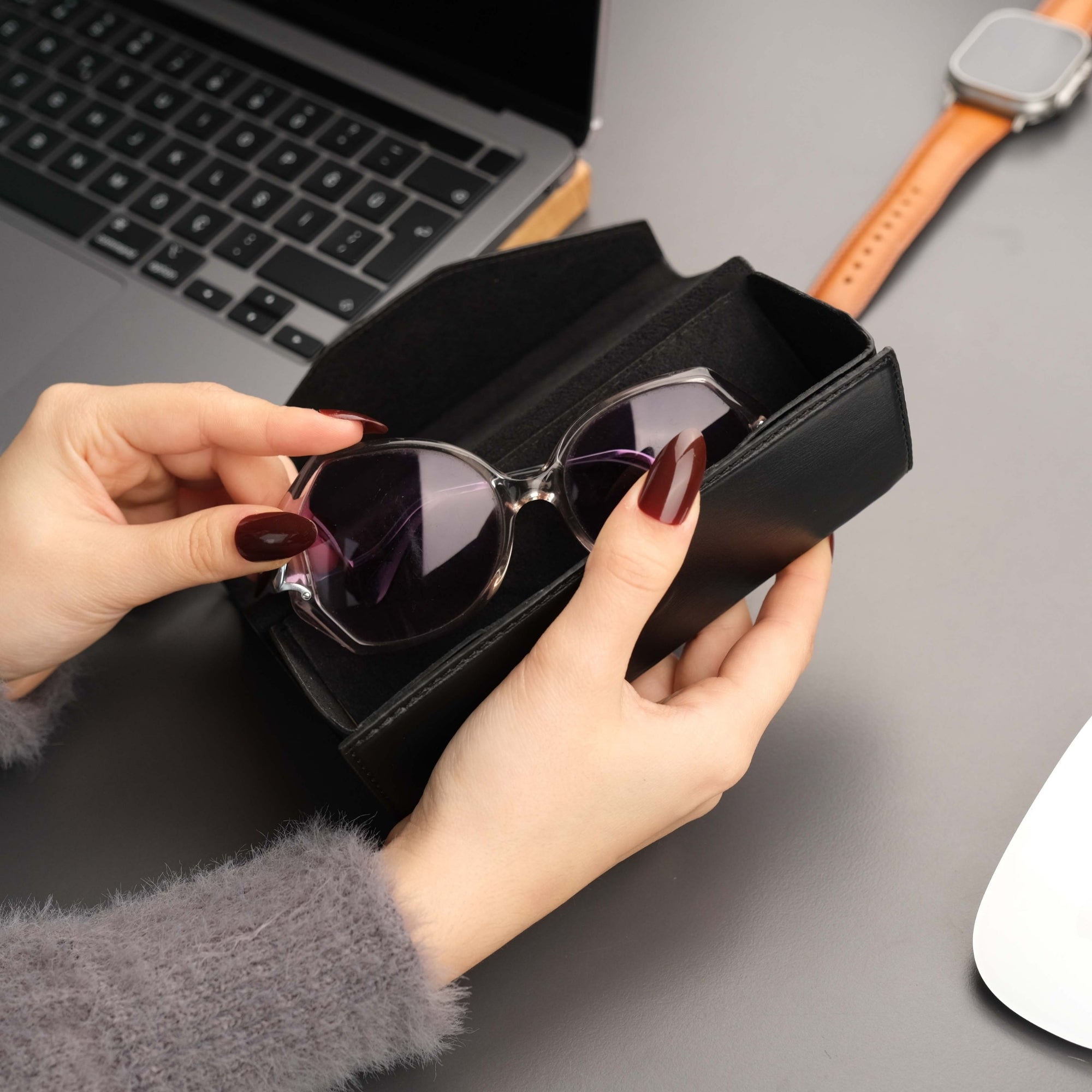 Triangle Leather Glasses Case - Vintage Eyewear Holder